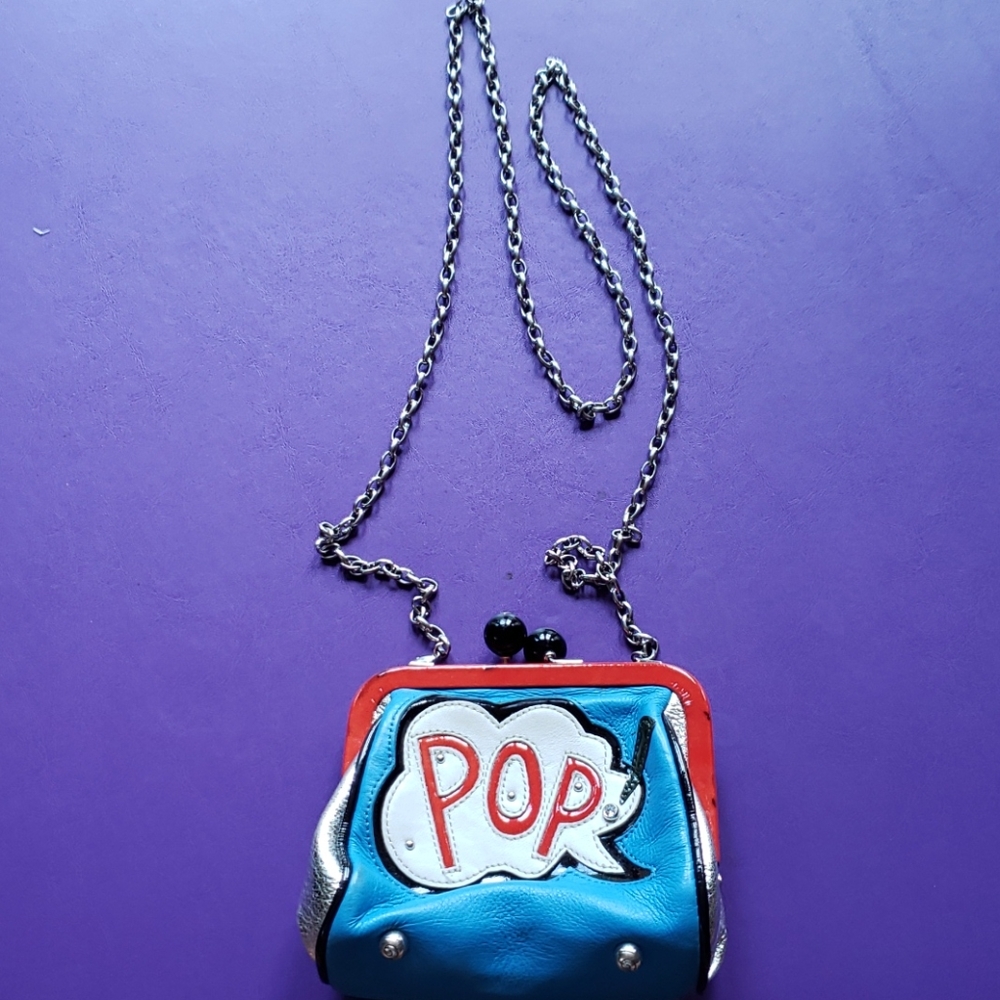 Purse - Picture 2 of 2